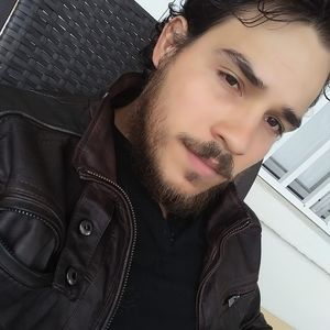 Meet your Posher, Adrian